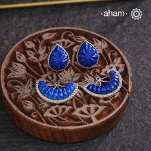 Upgrade your earring game with our natural Lapiz Lazuli Silver Studs crafted in 92.5 silver. The detachable top makes them versatile, giving you two different looks in one. Elevate your style with these unique and beautiful studs.