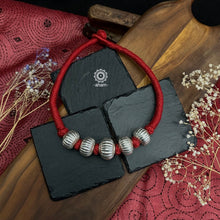 A classic! The silver-coated Wax beads deliver a timeless, iconic look that complements any western or Indian garment. 