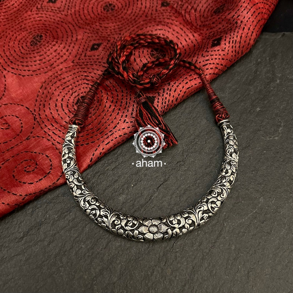 Handmade Chitai work 92.5 Sterling silver hasli. 
Can be worn both ways and comes with adjustable thread for ease of wearing. 
A bestseller and a classic piece that has stood the test of time and is bound to become a family heirloom. 
