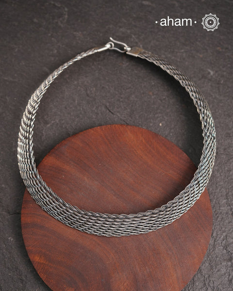 Gorgeous silver Hasli with wire work. We are in Love with this piece.  Crafted in 92.5 silver