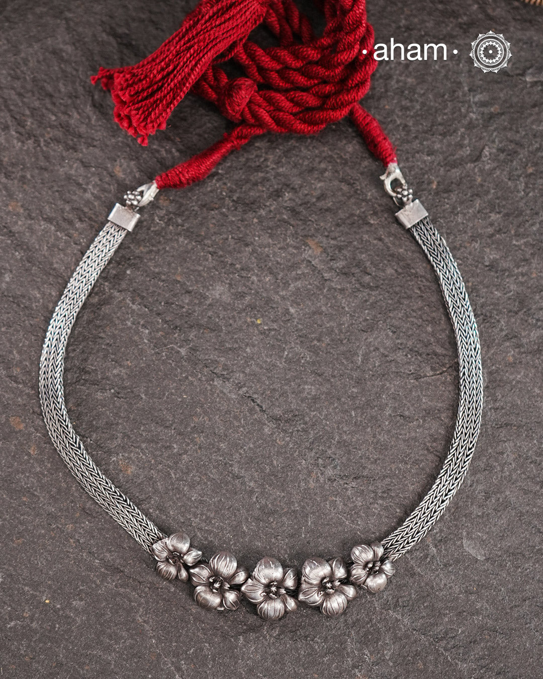 Mewad Silver Neckpiece
