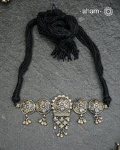 Handcrafted 92.5 sterling silver choker.
Simple, elegant, and perfect for work and casual wear.