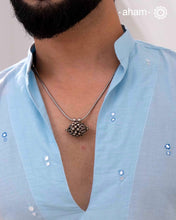 Mewad Silver Neckpiece