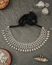 Mewad Silver Neckpiece