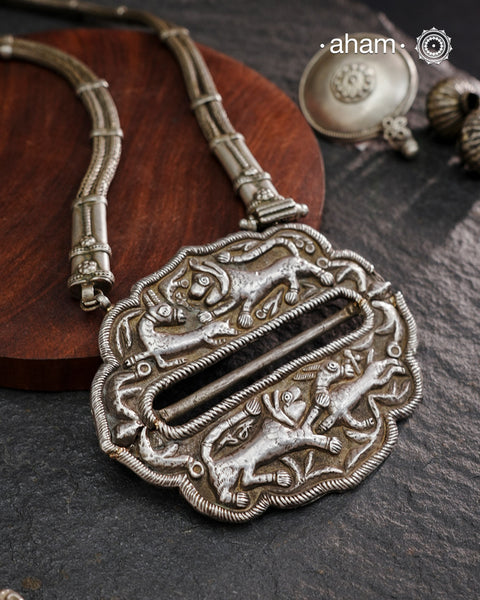 Lion & Deer Vintage Silver Neckpiece