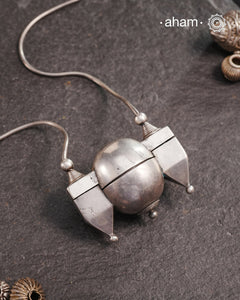 Vintage Lingam Silver Neckpiece