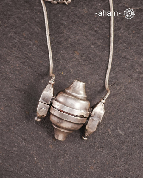 Vintage Lingam Silver Neckpiece