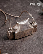 Lingam Silver Neckpiece