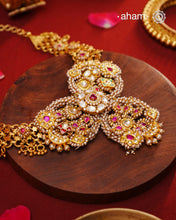 Inspired from the Traditional Nath design, this gorgeous neckpiece is an amalgamation of beautiful kundan and pearls coming together. Crafted in 92.5 silver with gold polish, the neckpiece is perfect for weddings and festivals.&nbsp;