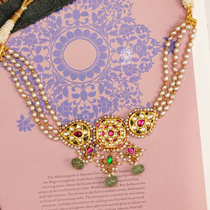 This beautiful handcrafted gold polish sterling silver choker is a perfect choice for special occasions. Featuring a Moghul inspired semi-precious gem setting with Kundan and pearl work, its intricate details make it a memorable piece of jewellery. Ideal for festive occasions, it is sure to be an eye-catcher.