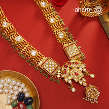 Dress like a queen with this beautiful Rani har. Crafted in silver with gold polish and fine kundan work.Perfect for weddings and family celebrations. A statement piece that will be part of heirloom jewellery in years to come.