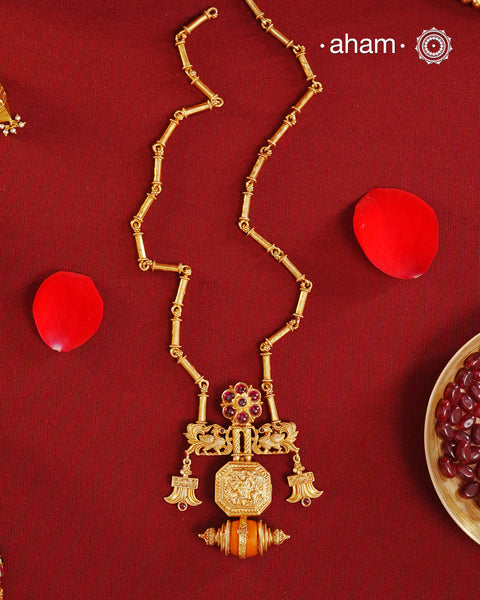 Temple Work Gold Polish Silver Neckpiece