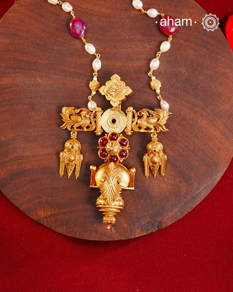 Temple Work Gold Polish Silver Neckpiece