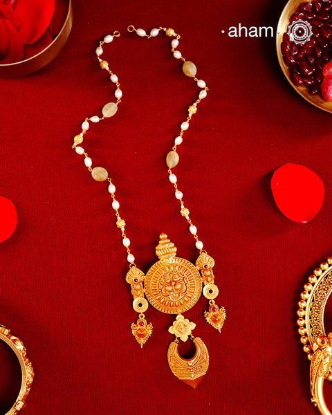 Temple Work Gold Polish Silver Neckpiece