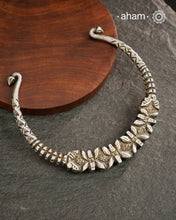 A solid silver Hasli. A beautiful tribal piece from Rajasthan/ Gujarat.&nbsp;