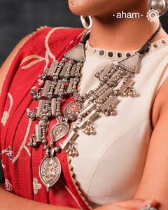 Tribal Three Line Silver Neckpiece