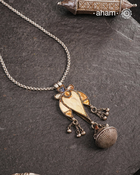 Tribal Glass Silver Neckpiece