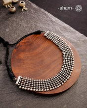 Beautiful 92.5 Sterling Silver handcrafted neckpiece with traditional Maharashtrian workmanship. can be worn as a choker as well as a short neckpiece