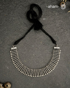 Beautiful 92.5 Sterling Silver handcrafted neckpiece with traditional Maharashtrian workmanship. can be worn as a choker as well as a short neckpiece