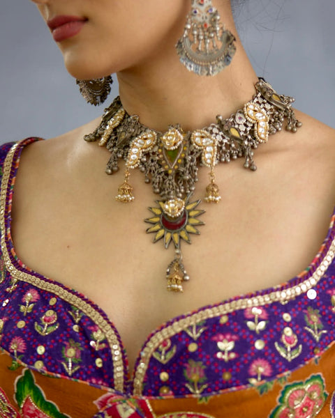 Noori Two Tone Silver Neckpiece