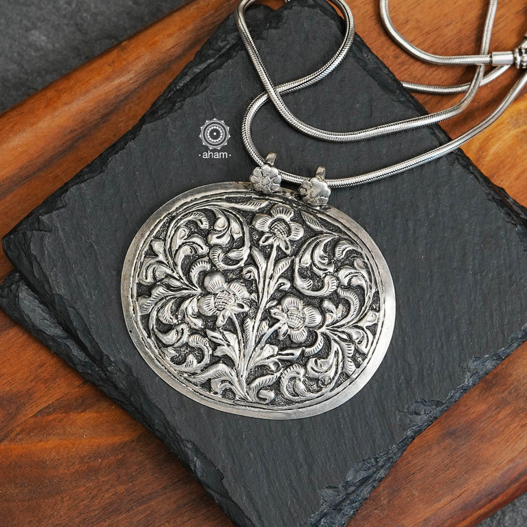 Mewad Chitai Work Silver Pendant