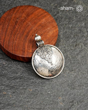 Mewad silver pendant crafted in 92.5 silver with beaten texture. Wear it with a wire hasli, or a black thread. Perfect to wear to work or a casual evening out.
