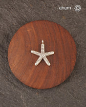Little charm pendants crafted in 925 silver.