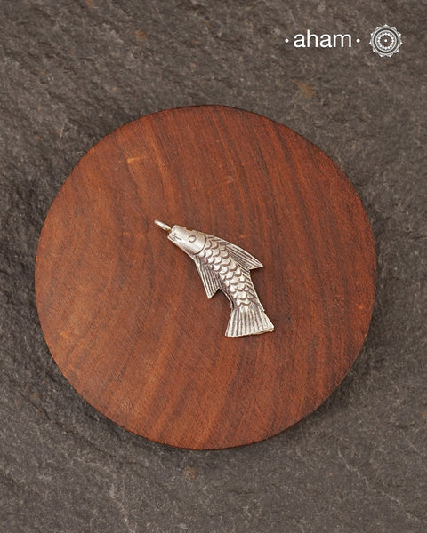 Little charm pendants crafted in 925 silver.
