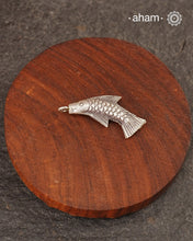 Little charm pendants crafted in 925 silver.