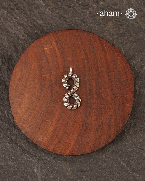 Little charm pendants crafted in 925 silver.
