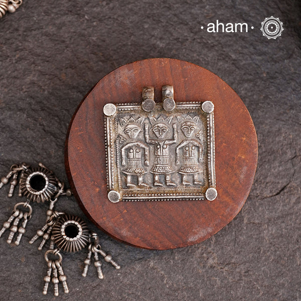 Tribal Silver Ahoi Mata Pendant, a Beautifully handcrafted tribal silver amulet pendant from a bygone area, that bring back memories and stories of that time. Wear it with a long chain or with a black thread, or layer them to create a distinct look. Thes Amulet reflects a beautiful blend of faith and craftsmanship — a perfect representation of heritage jewellery.