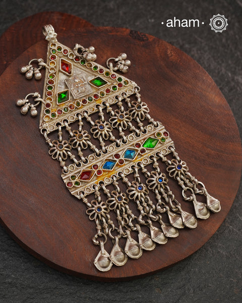 Beautiful handcrafted tribal silver pendant from a bygone area, that bring back memories and stories of that time. Wear it with a long chain or with a black thread, or layer them to create a distinct look.&nbsp;
