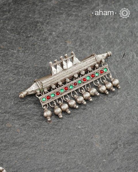 Beautiful handcrafted tribal silver amulet pendant from a bygone area, that bring back memories and stories of that time.&nbsp;Wear it with a long chain or with a black thread, or layer them to create a distinct look.&nbsp;