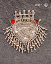 Beautiful handcrafted Arrowhead tribal silver pendant with Sun God- Surya stamped in the center, A piece from a bygone area, that bring back memories and stories of that time. The pendant has some beautiful stone highlights that bring out the beauty of the piece even more. Wear it with a long chain or with a black thread, or layer them to create a distinct look.