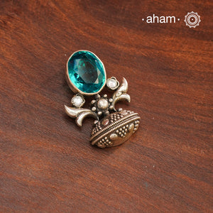 Expertly crafted from 92.5 silver, the Ira Stone Silver Pendant features a stunning ira stone drop. Elevate your style with this elegant and timeless piece.