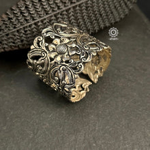 Chitai Silver HandCuff (Open Cuff)