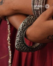 92.5 Sterling Silver Handcrafted kada with gorgeous Chitai work. These are classic silver pieces that you can wear for years to come.