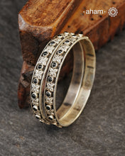 Green Flower Everyday wear silver bangles crafted in 92.5 silver. Works great when stacked with other bangles or even just by itself.