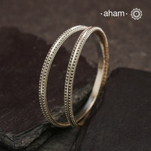 Rava work Everyday wear silver bangles crafted in 92.5 silver. Works great when stacked with other bangles or even just by itself.