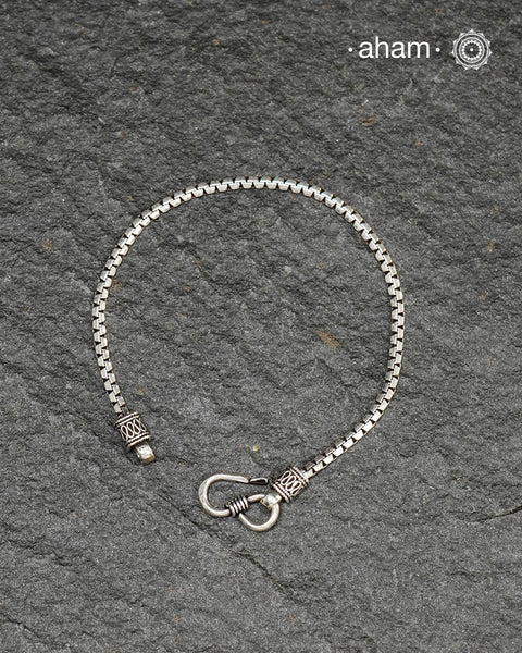 Mewad Silver Bracelet (2.6)