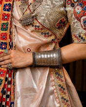 Handcrafted vintage silver long kada.Beautiful piece from a bygone era, that bring back memories and stories of that time.