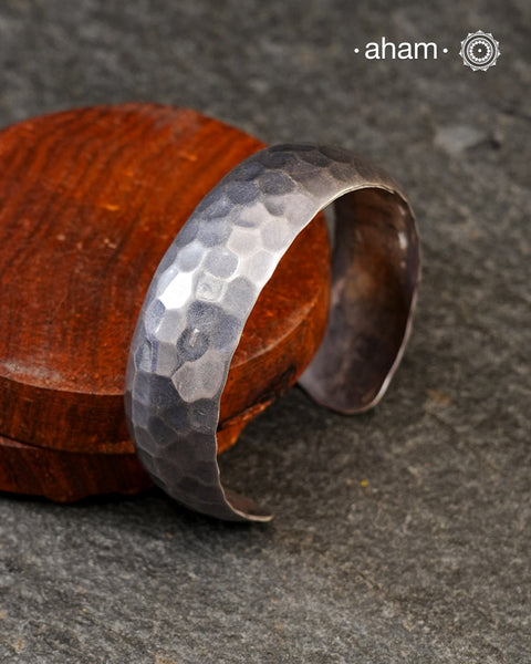 92.5 silver handcuff with beaten texture. A beautiful everyday wear kada.