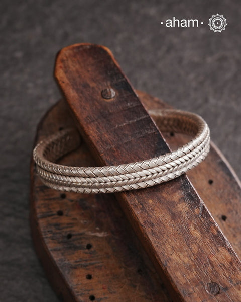 Statement Adjustable 92.5 sterling silver handcuff with intricate weave pattern.Sometimes all you need is one piece of accessory to make you feel powerful, and this is just that. The price is for one piece only.