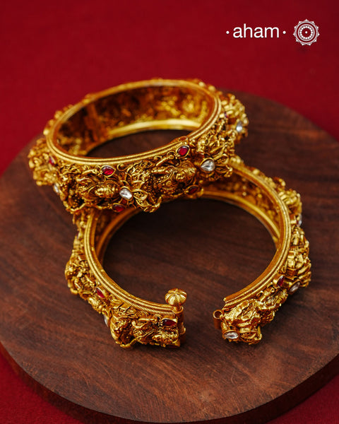 Lakshmiji Nakshi Gold Polish Silver Kada (Size: 2.5, Openable)