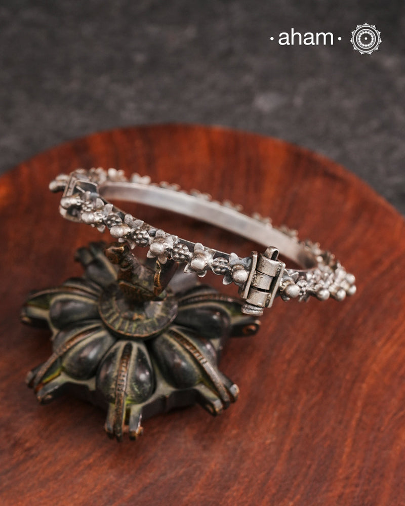 Wooden Jewelry Ring Of Aarong Vintage Tribal Silver Kada (Size