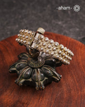 Vintage silver kada with intricate work, handcrafted by skilful artisans.Beautiful piece from a bygone era, that bring back memories and stories of that time. 