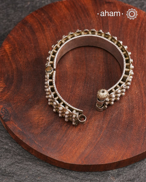 Tribal Silver Kada