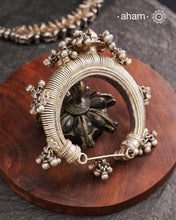 A statement vintage silver kada with intricate work, handcrafted by skilful artisans. Beautiful piece from a bygone era, that bring back memories and stories of that time.
