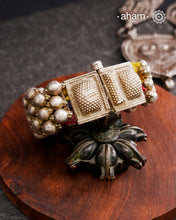 Tribal pauchi with silver bead work, handcrafted by skilful artisans. Beautiful handcuff from a bygone era, that bring back memories and stories of that time.