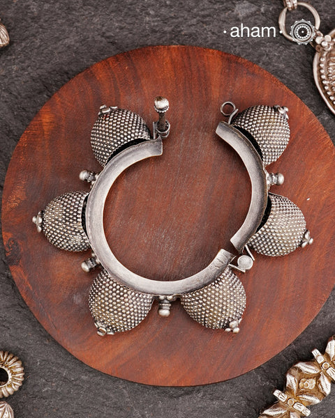 Vintage Silver Kada (Size 2.2, Openable)